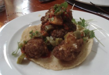 La Calaca Feliz cauliflower tacos